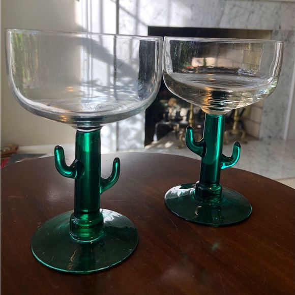 PAIR Cactus MARGARITA Glasses.  Perfect!  Cool stems - Picture 5 of 8
